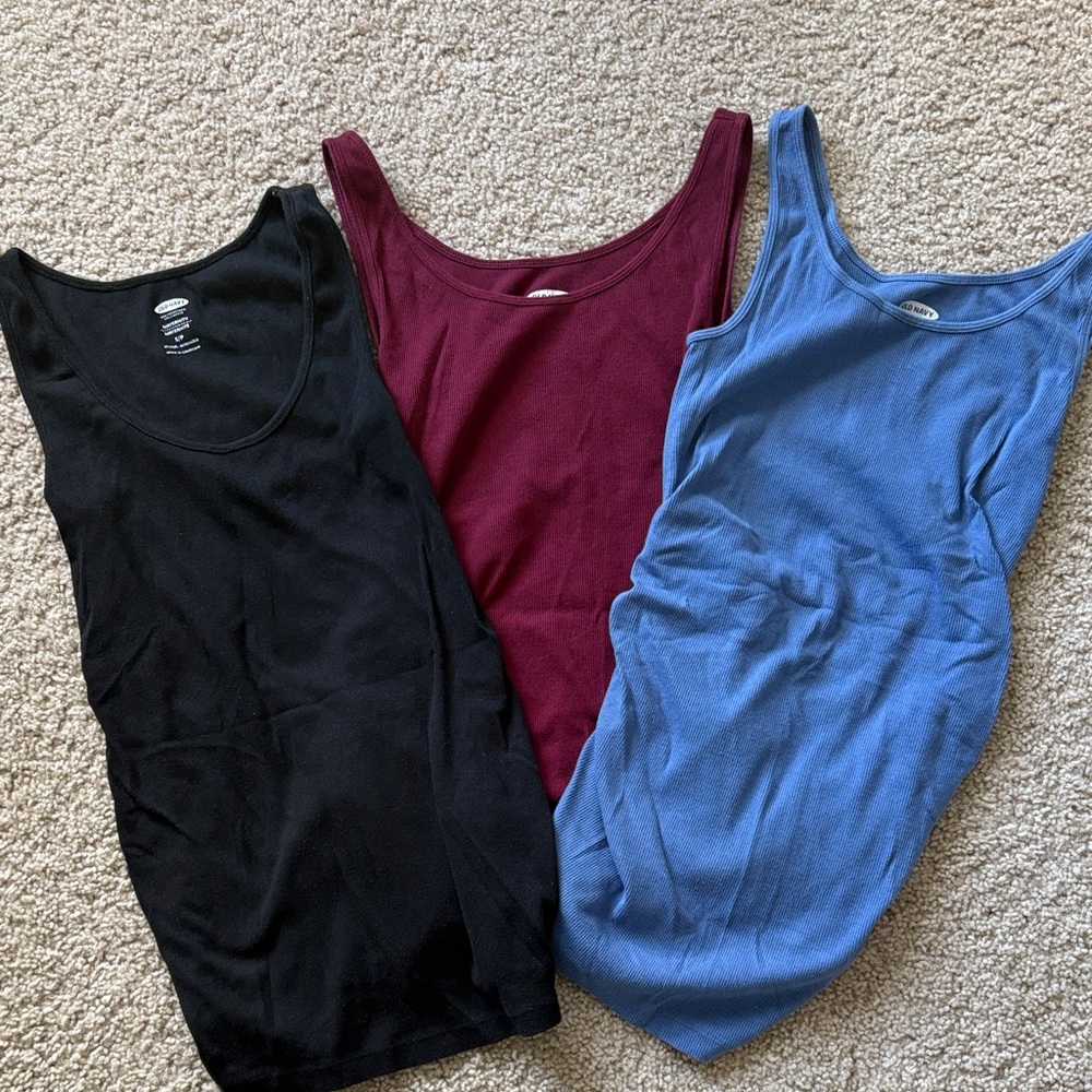 Old Navy Women's Tank Tops - Black, Burgundy, Blue